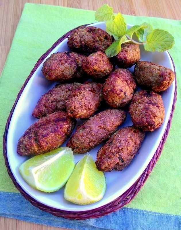 Quibe frito com limão feito por aluna